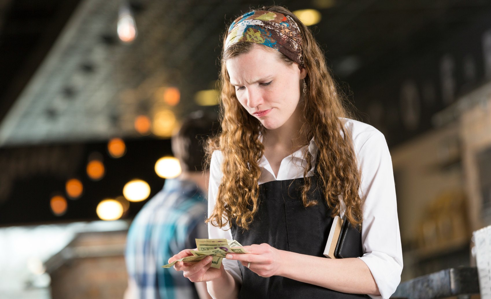 Restaurant Owner’s Guide to Tipped Employees